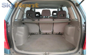 Резервирай Mazda Premacy 